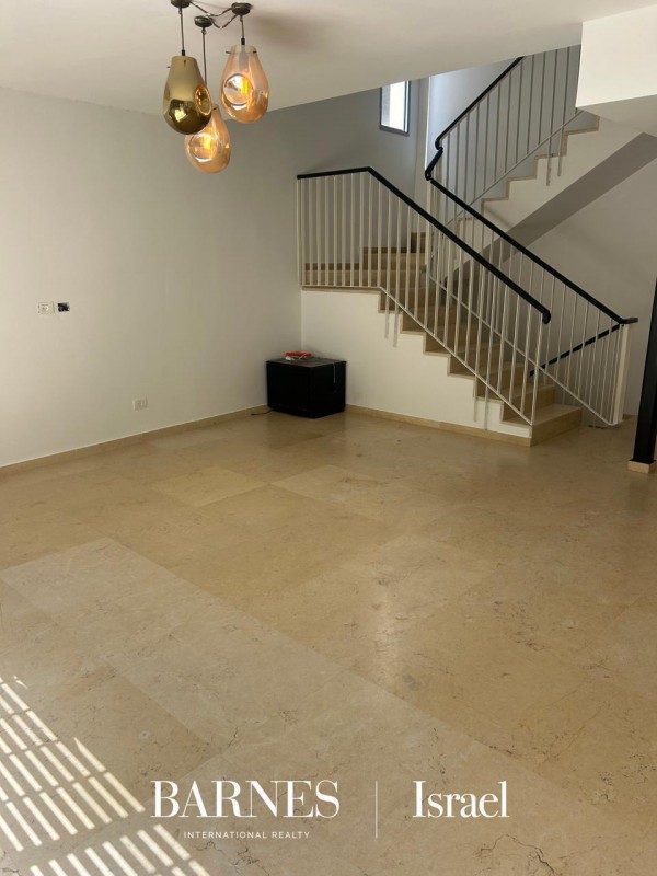 img-gallery