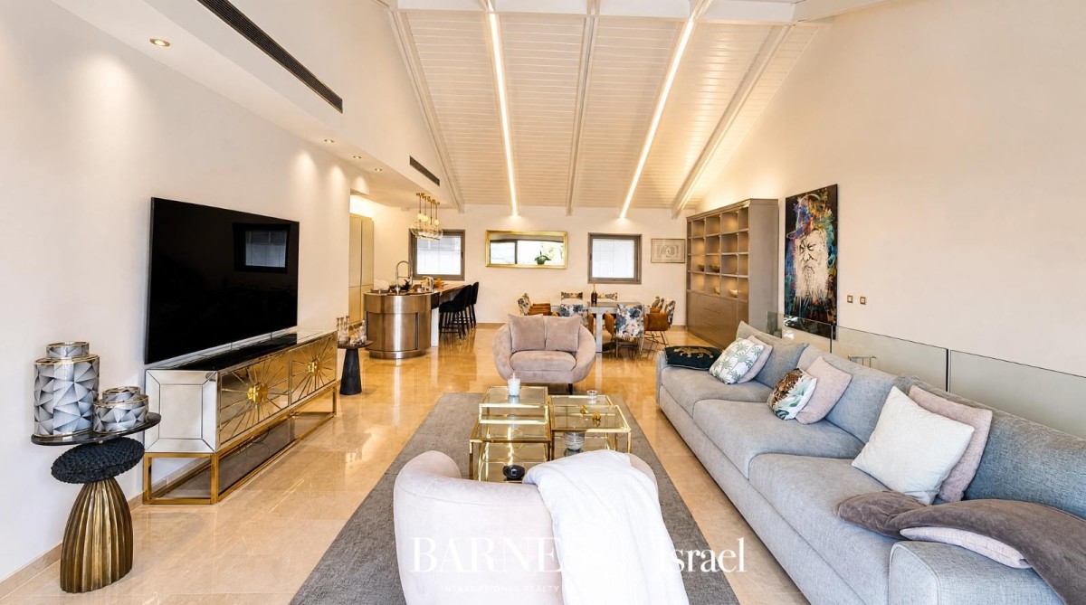 Rare Duplex Penthouse in the Heart of Neve Tzedek