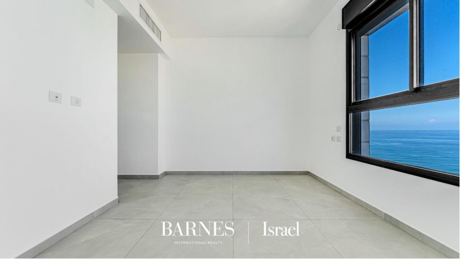 img-gallery