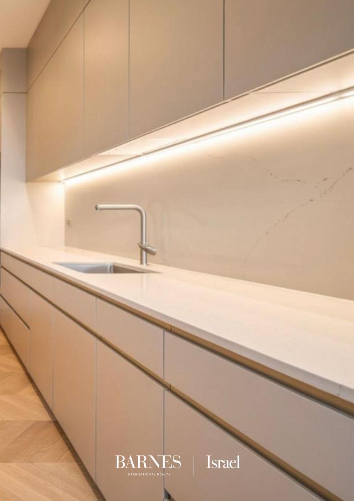 Boutique Penthouse Project Near the Sea | Central Tel Aviv