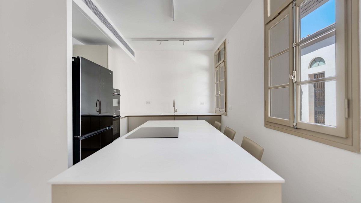 img-gallery