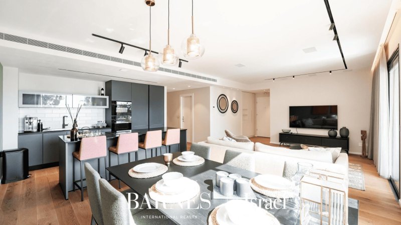 A REMARKABLE LUXURY DUPLEX |... - picture 3