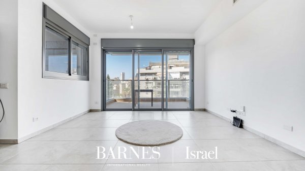 Ahashmonaim 11, Netanya - picture 1