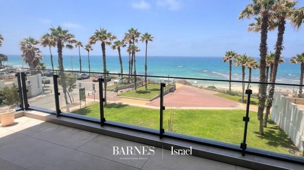 Apartment Bat Yam - picture 1