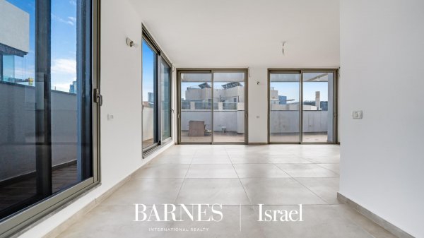 דִירָה Tel Aviv-Yafo - picture 5