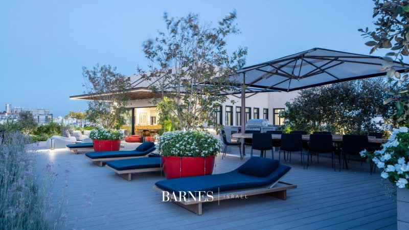 Rooftop villa in Tel Aviv - picture 3