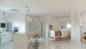 Renovated 5-Room Apartment in Sea & Sun Tower - picture 7 title=